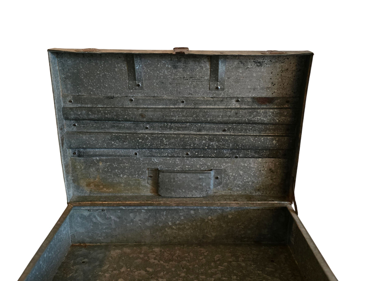 Vintage reiskoffer metaal K-03
