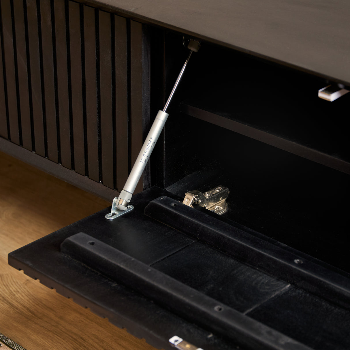 Zwevend tv meubel Madison Black | 280 cm