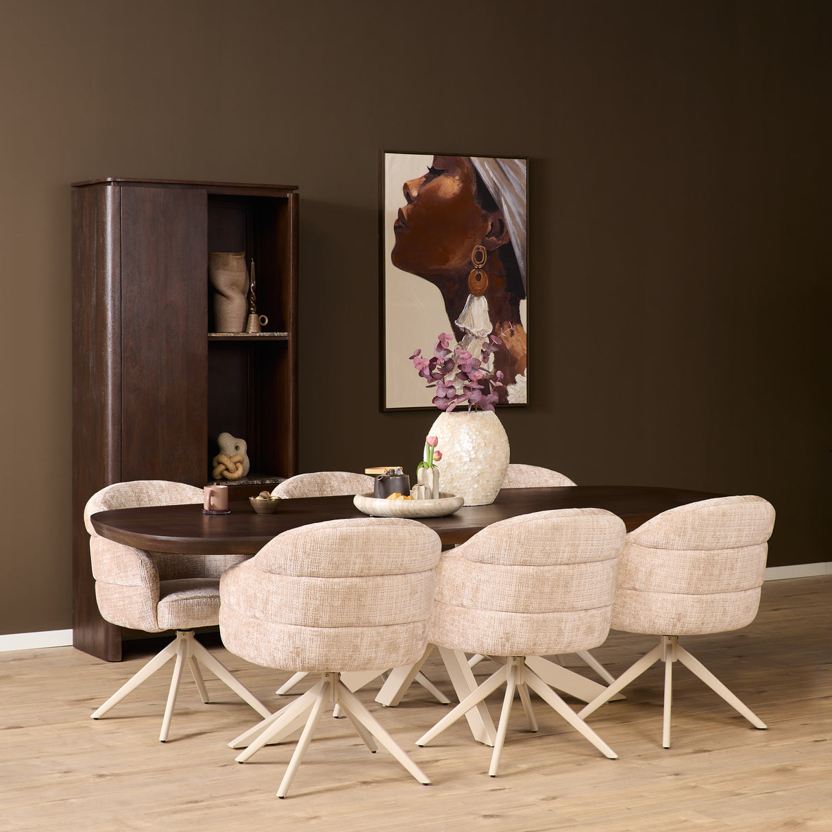 Eetkamerstoel Bella | Beige | Poot Sand | Met armleuning