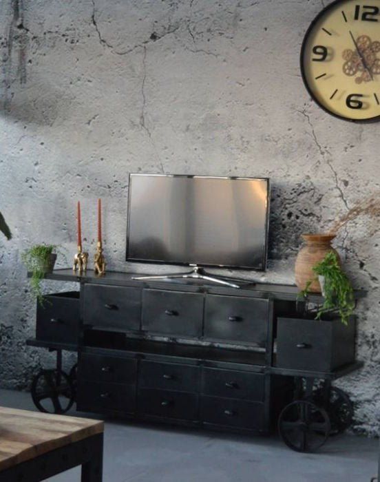 Industrieel Dressoir Moker