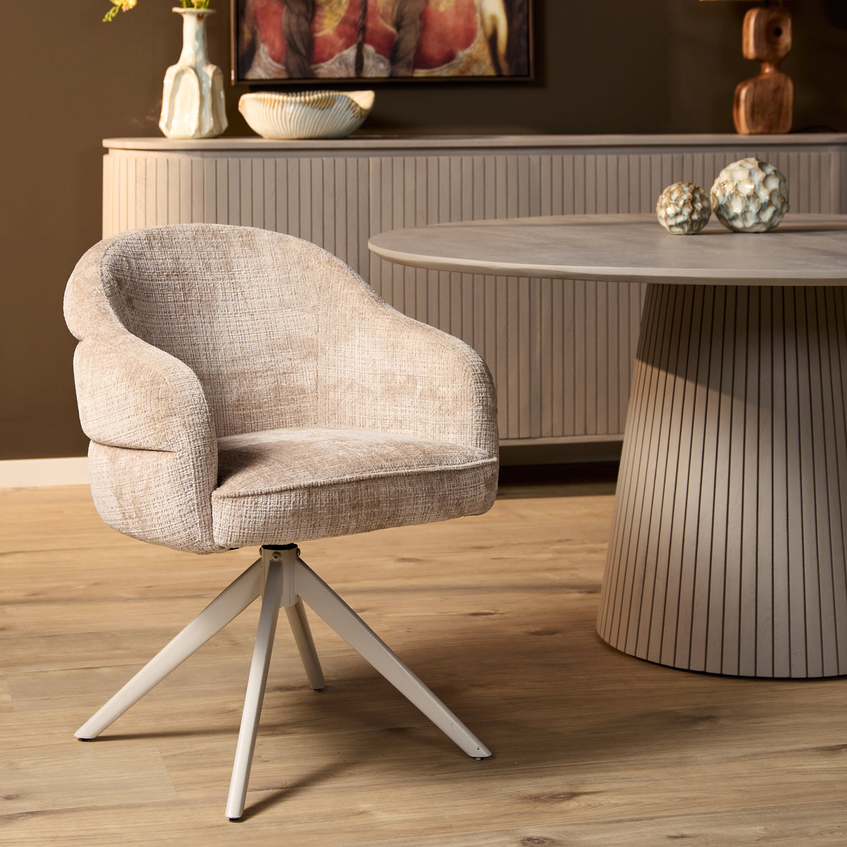 Eetkamerstoel Bella | Beige | Poot Sand | Met armleuning