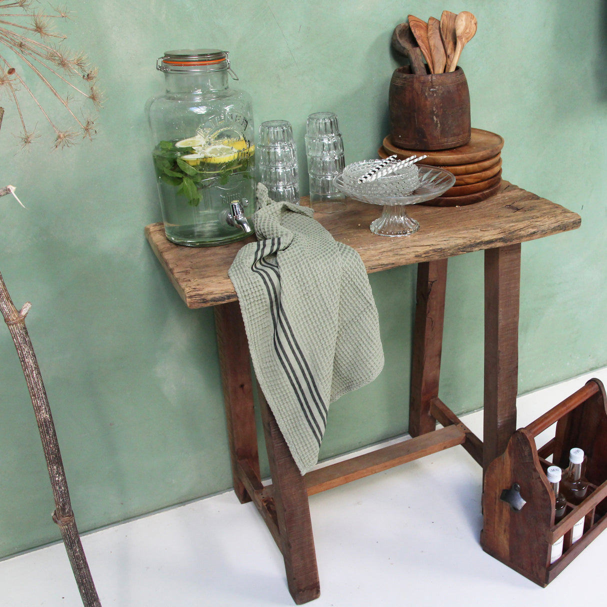 Farmwood wandtafel/sidetable - FSC-gerecycled hout
