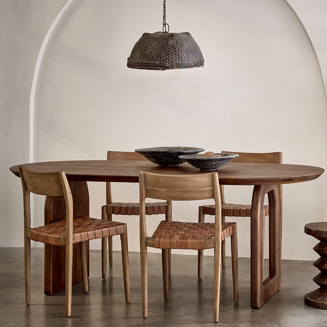 Bullnose dining table - brown - 200 - mix base